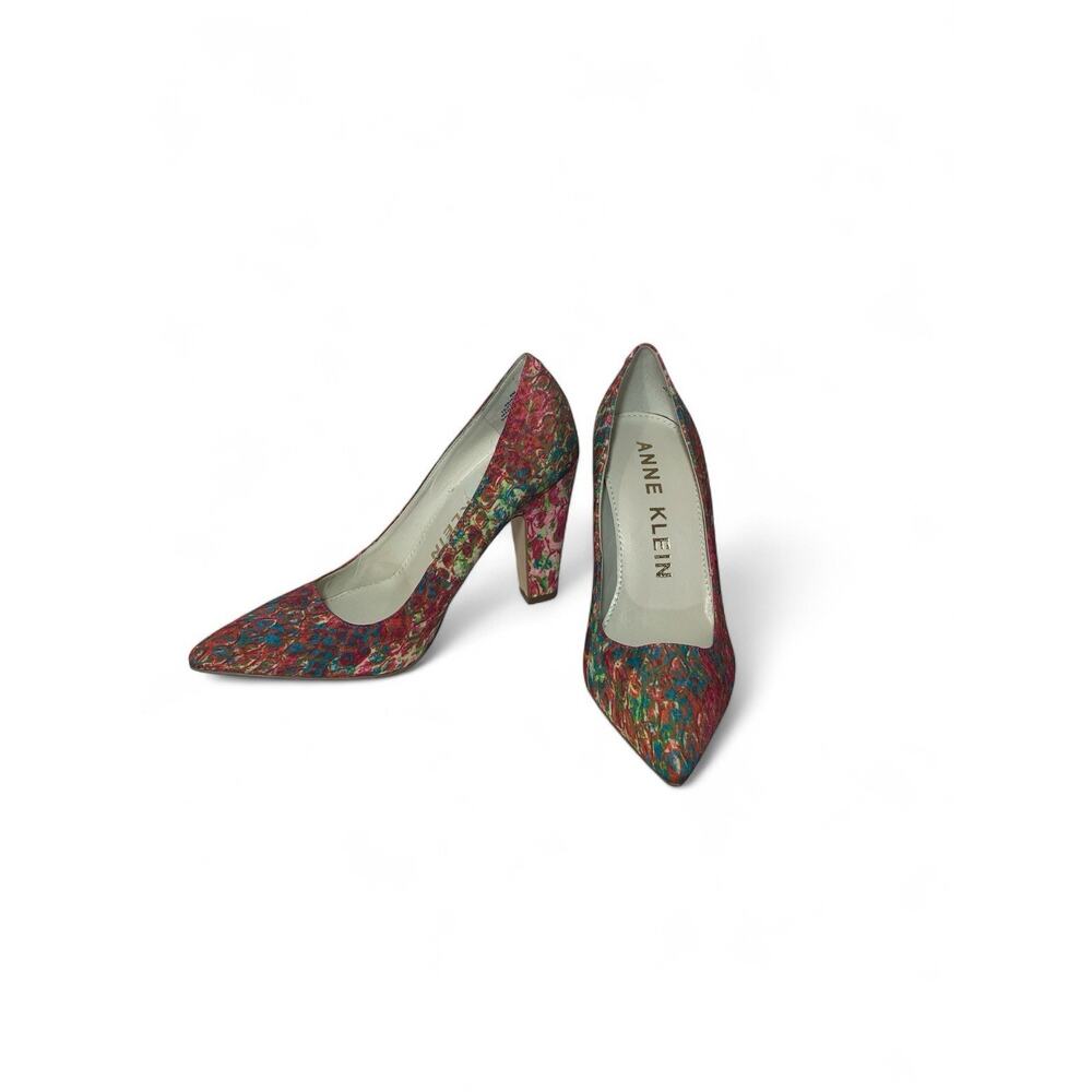 Anne Klein Does Sex In The City Floral Pumps Sz 6 Worn Once Excellent Condition